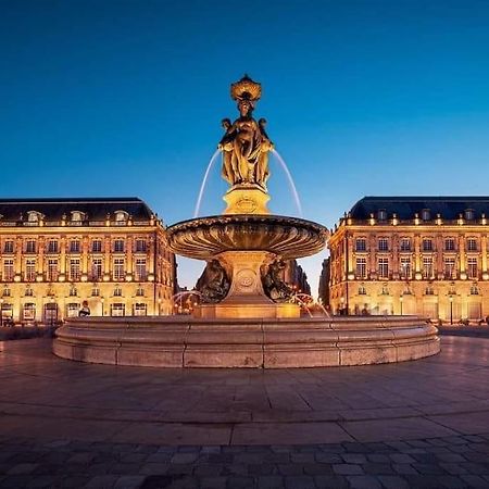 Апартаменты Belle Demeure Medocaine Charme Et Convivialite Saint-Julien-Beychevelle Экстерьер фото